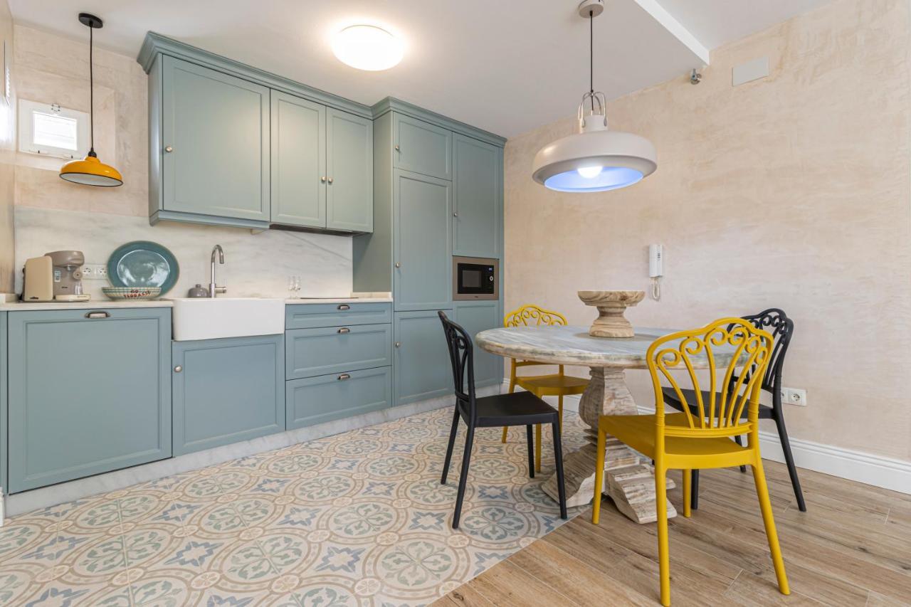 Cathedral Keepers - Exclusive Apartment In Jerez Jerez de la Frontera Bagian luar foto