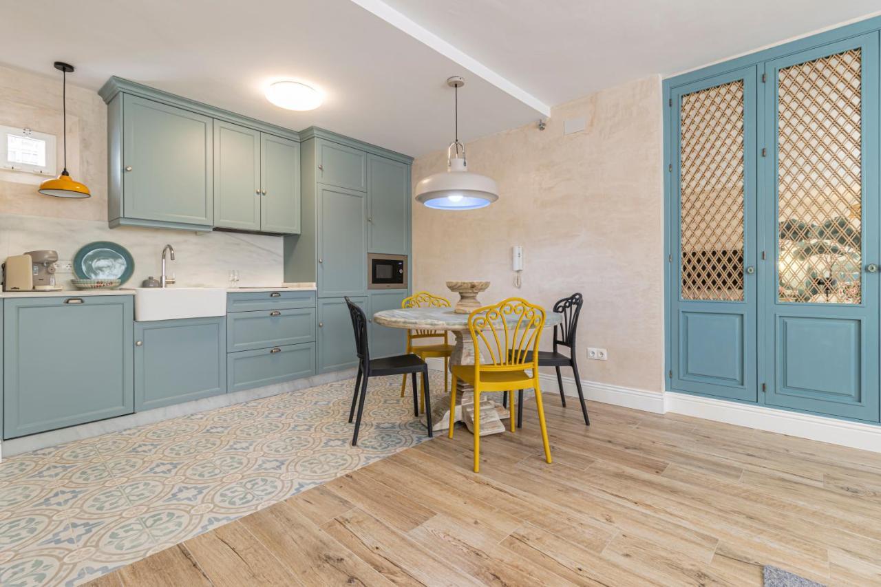Cathedral Keepers - Exclusive Apartment In Jerez Jerez de la Frontera Bagian luar foto